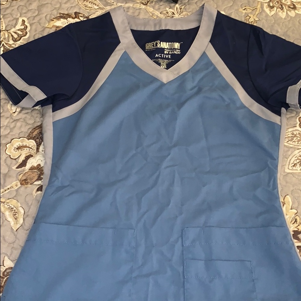 Grey’s Anatomy women’s scrub top, XXS
